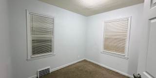 18703 Waltham Street Gallery 6