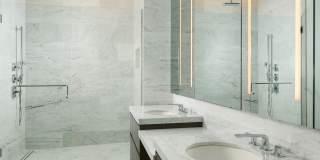 363 E Wacker Drive Gallery 21