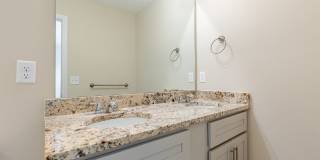 305 Breckinridge Circle Gallery 37