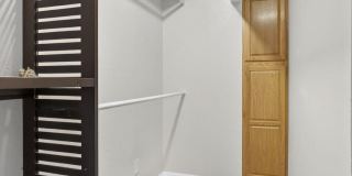 16932 Okeechobee Boulevard Gallery 33