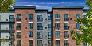 Walnut Street Commons Gallery 13