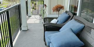 Spacious 3 & 4 Bedroom Apartments Near WWU + Downtown Gallery 1