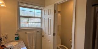 Spacious 4BR Home in Seven Oaks with Garage & Fenced Yard Gallery 33