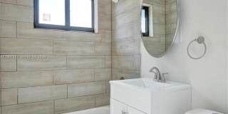 136 Miami Gardens Rd Gallery 34