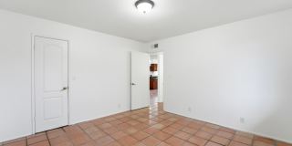 Maintained Mesa rental offering comfort, convenience, and easy access to everything the East Valley has to offer! Gallery 16