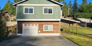 Charming 1-Bedroom Home with Spacious Backyard, 2 car garage & Modern Amenities – Pet Friendly! Gallery 1