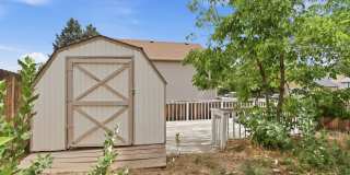 Great location in SE Aurora Gallery 27