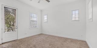 AVAILABLE: 2008 Construction 4 bed / 4 bath Home - Top of the line finishes, 2 car garage Gallery 49