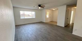 4 Bedroom in Mountain View-11348 E 24th Ln Gallery 6