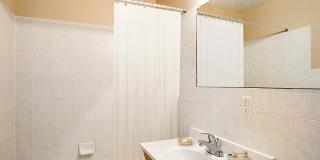 Country Club Gardens Gallery 5