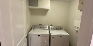 435 S FRONT Gallery 20