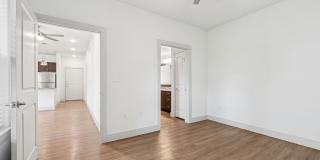 Plum Tree Apartments Gallery 11