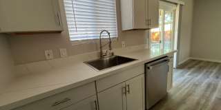 Remodeled cozy home in North Redding! Gallery 9
