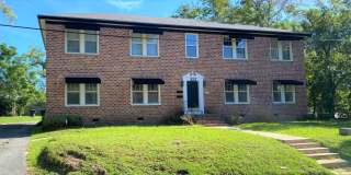 Heart of Midtown Historic Home 4/2 w/ Hardwood Floors, High Ceilings, Washer/Dryer! $2150/month Avail starting July 1st! Heart of Midtown Historic Home 4/2 w/ Hardwood Floors, High Ceilings, Washer/Dryer! $2150/month Avail starting July 1st! Gallery 1