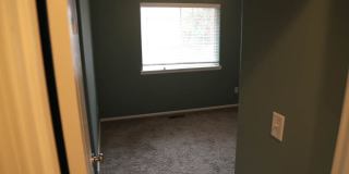 Single Level 4 bed 2 bath home Single Level 4 bed 2 bath home Gallery 8