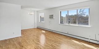 2727 W 43rd St Apt 408 Gallery 4