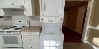 Charming Brick House off Fort Avenue Gallery 8