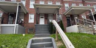 3221 LYNDALE Avenue Gallery 2