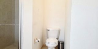 202 NE 36th Ter Gallery 40