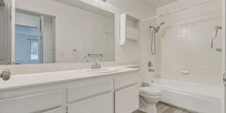 FALL IN LOVE with Highland Park Living! Gallery 19