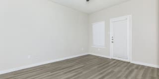 Axis Waterfront Gallery 10