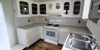 1336 S 25th Ave - 4 Bed/2 Bath in Columbus Park | Hardwood Floors, Full Appliance Package, Detached Garage Gallery 1