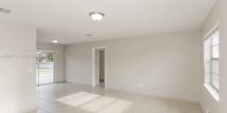 18931 NW 33rd Pl Gallery 4