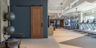 Highland North Hills Gallery 18