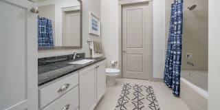 Gateway Chastain Gallery 85