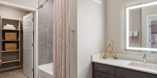 Alta Avondale Gallery 18