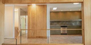 8895 Appian Way Gallery 8