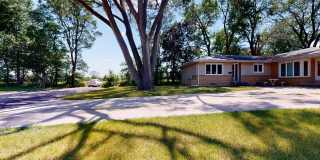 Great Duplex on Campus Gallery 3
