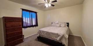 3 Br 2Ba House with Garage and fenced yard**FURNISHED** Gallery 29