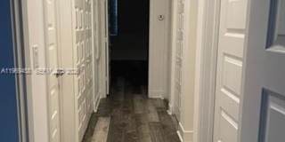 10445 NW 81st Ter th 10045 DORAL, FL 33178 Gallery 13