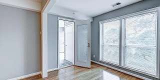 3176 Summit Square Dr # 4-E9 Gallery 10