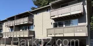 2 Bedroom Townhome in Fircrest! Gallery 1