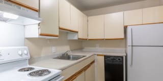 Fox Pointe Apartments Gallery 12