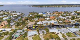 1479 Southwest Seahawk Way Gallery 3