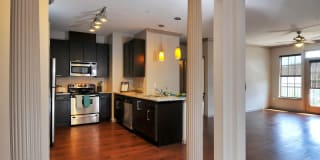 AMLI North Point Gallery 35