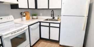 969 East Linden Street8 Gallery 1