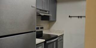 2 bedroom + loft, 2 bathroom townhome near UCF Gallery 8