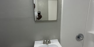 1306 North Kaley Street Gallery 8