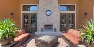 864 SHORELINE Circle Gallery 24