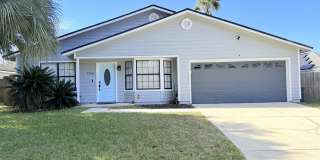 7748 Pepper Circle East Gallery 1