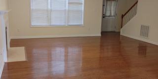 West Knoxville 37909 - Beautiful & newly remodeled with 4 bedroom, 3.5 baths - Call Sharon Arnwine (865) 313-7215 Gallery 6