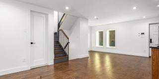 17 Kent Avenue Gallery 2