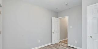 1711 North Gratz Street - 2F Gallery 5