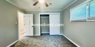 Lovely Three Bedroom Home in KCMO and an Updated Kitchen  w/ Granite and SS Appliances, including a Fenced Yard! Gallery 16