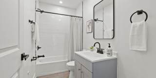 1308-1310 Mt. Vernon Avenue Gallery 13