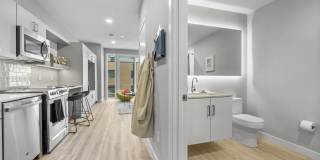 Edgewater Gallery 12